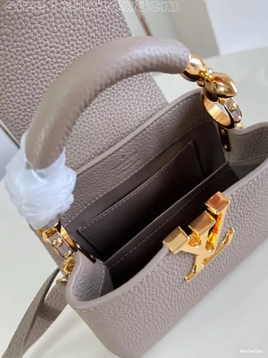 Fake Louis Bags CAPUCINES VUITTON MINI-21*14*8CM LOUIS 0506
